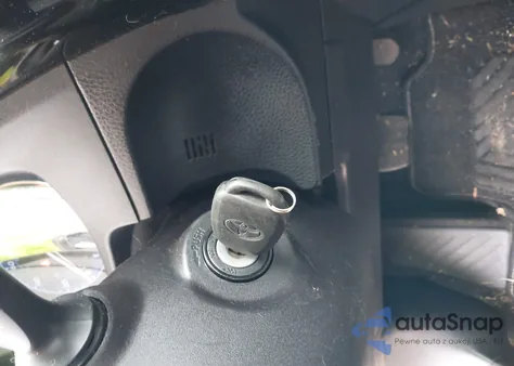 2017 Toyota Corolla Le из США, поврежденный, VIN 2T1BURHEXHC875489